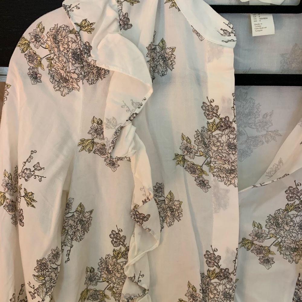 Floral Button Down - Picture 3 of 6